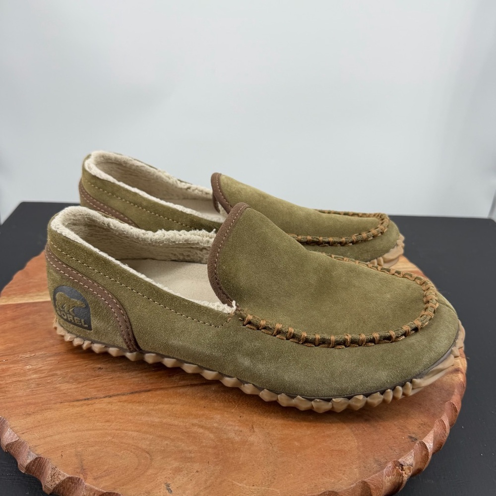 SOREL‎ Dude Moc olive Green Grizzly Bear Slippers Casual Loafers sz 7 nm2025